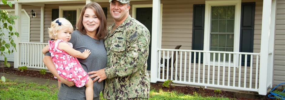 military guy coming home to family